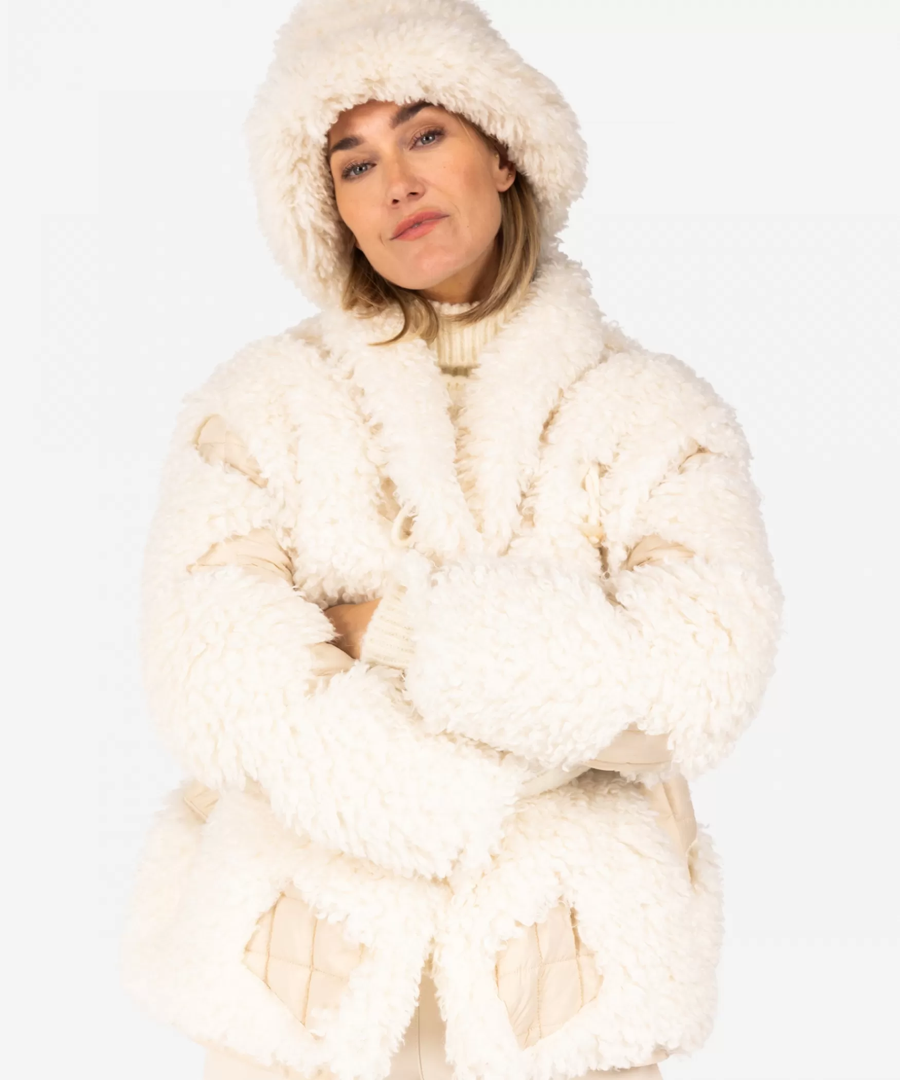 IBANA Chase | < Faux Fur | Gewatteerd