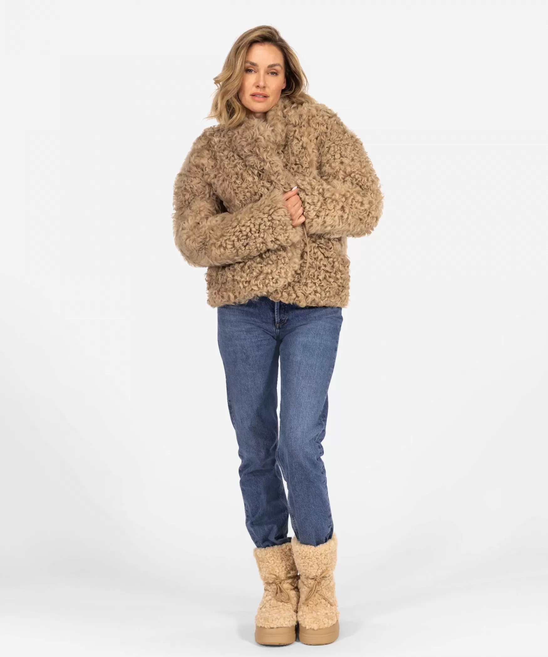 curly__beige_26400.webp IBANA Curly | Beige< Leren Jassen | Lammy