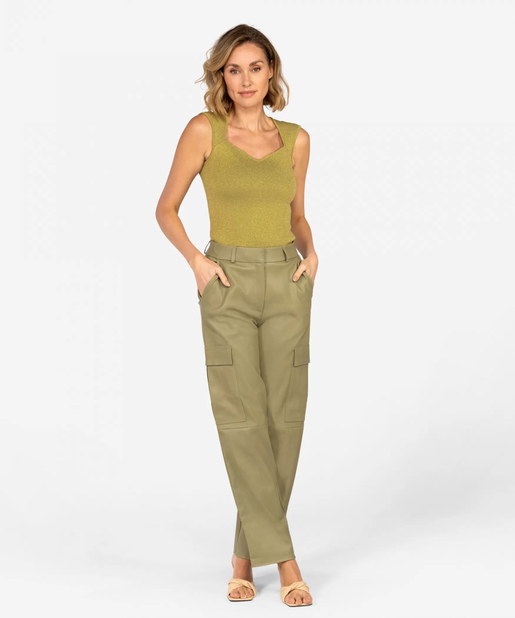 IBANA Trella | MOSS GREEN< Tops